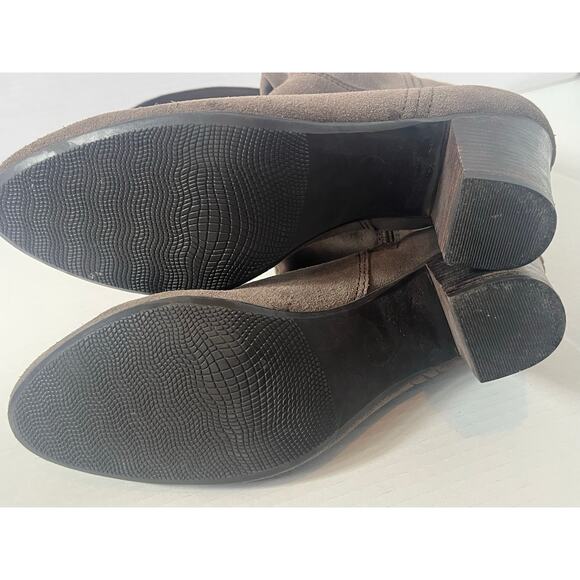 Women's Nicole Taupe Soft Leather High Heeled Fall Tall Boot Adj Strap Size 9M - Picture 7 of 7